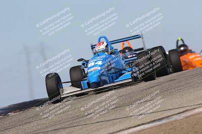 media/Oct-26-2025-CalClub SCCA (Sun) [[8ce1e69566]]/Group 3/Grapevine/